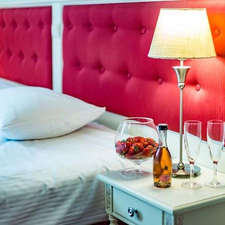 Hotel Sobienie Krolewskie Sobienie Szlacheckie 外观 照片