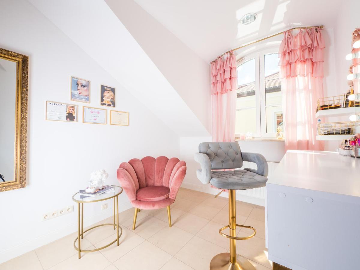Hotel Sobienie Krolewskie Sobienie Szlacheckie 外观 照片